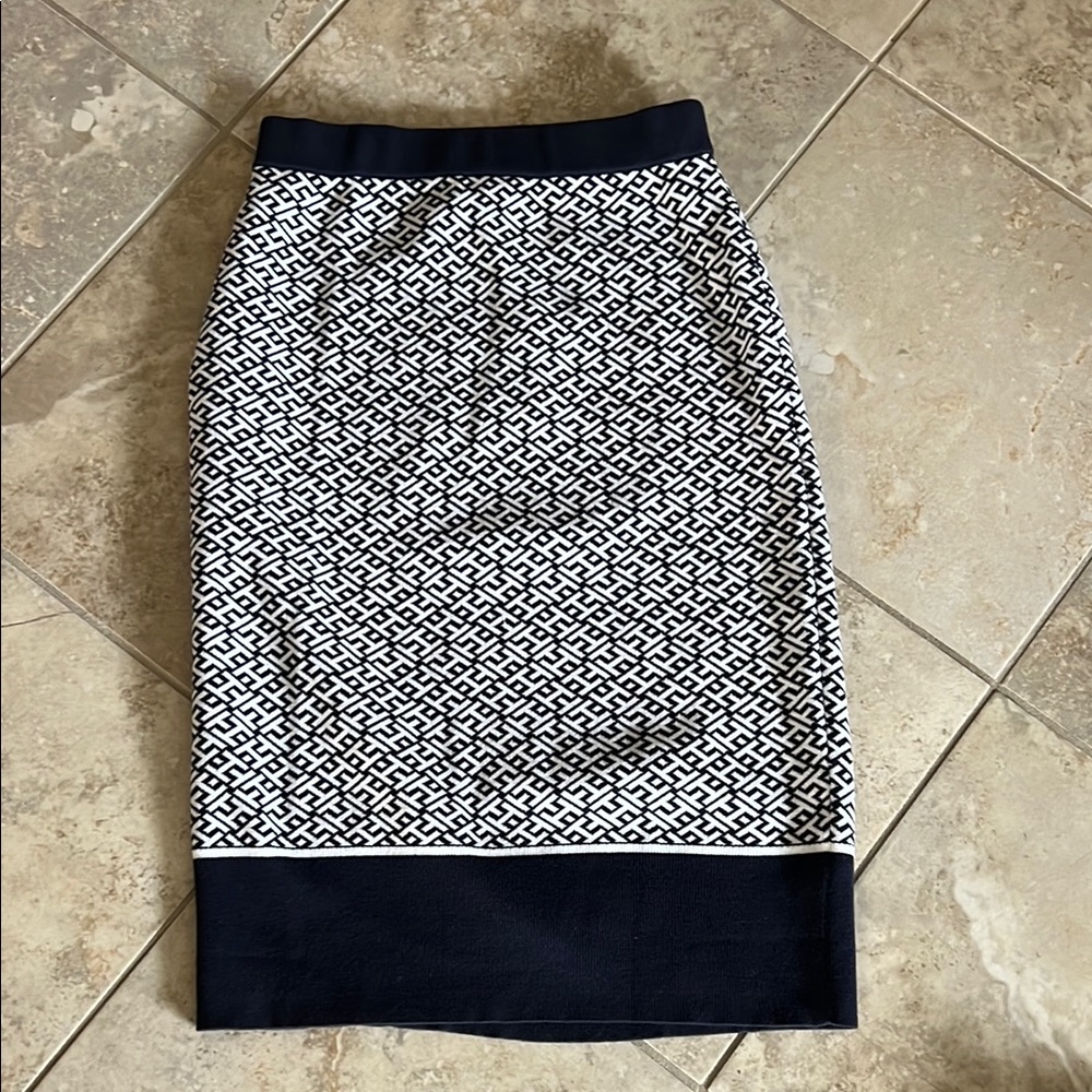 Tommy Hilfiger Black and White Pencil Skirt Knee-Length